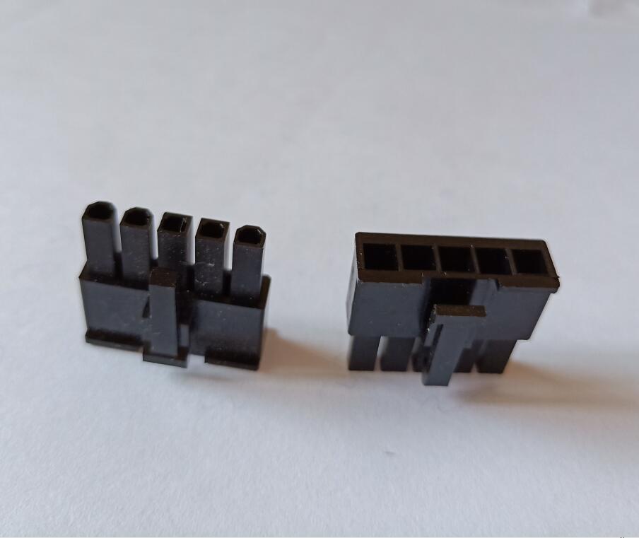 50 sztuk, wtyk męski 5557, 4,2 – Shelly Plug recenzja i cena